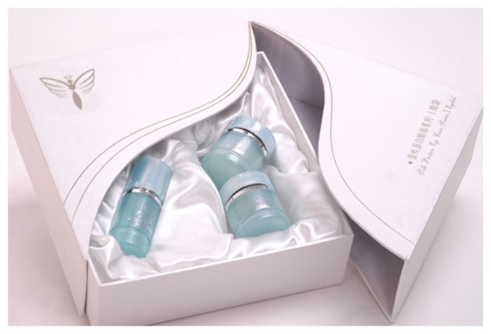 2017化妝品包裝盒設計4-廣州駿業(yè)包裝實業(yè)有限公司 2017化妝品包裝盒設計4