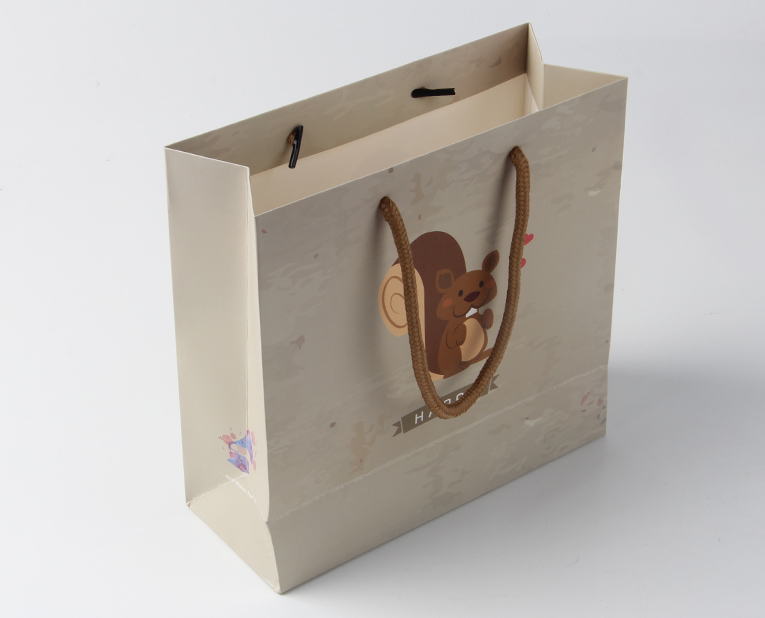 月餅禮品袋訂制就找駿業(yè)包裝 月餅禮品袋訂制就找駿業(yè)包裝