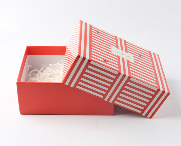 內衣包裝訂做時紙張壓痕和線痕的組成因素 內衣包裝訂做時紙張壓痕和線痕的組成因素