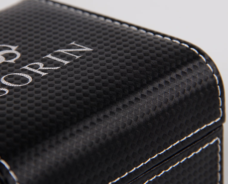 手表包材訂制產品的白點是由于靜電“爆炸”產生的 手表包材訂制產品的白點是由于靜電“爆炸”產生的