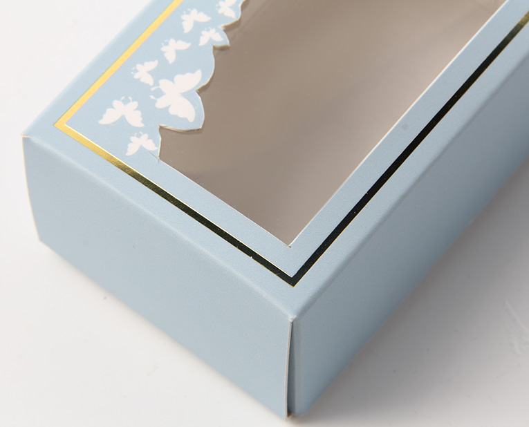 想要化妝品盒子訂做出高檔的即視感,不一定要最高級的材料 想要化妝品盒子訂做出高檔的即視感,不一定要最高級的材料