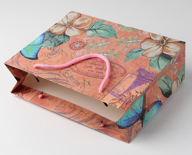 發改委實錘塑料垃圾，對化妝品禮品袋工廠來說，紙質將取代