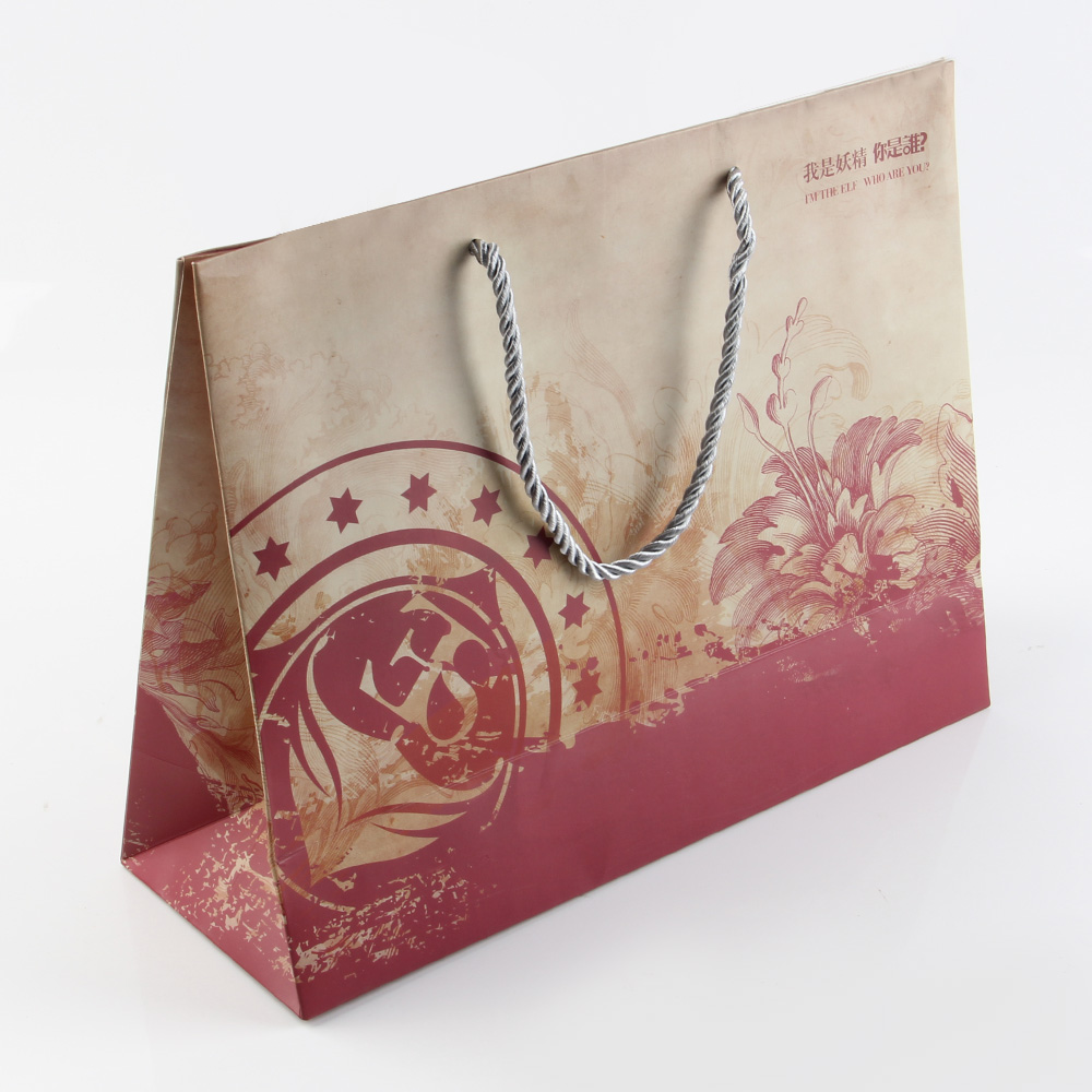 一個茶葉紙袋，看看生產廠家如何透過顏色展示優勢