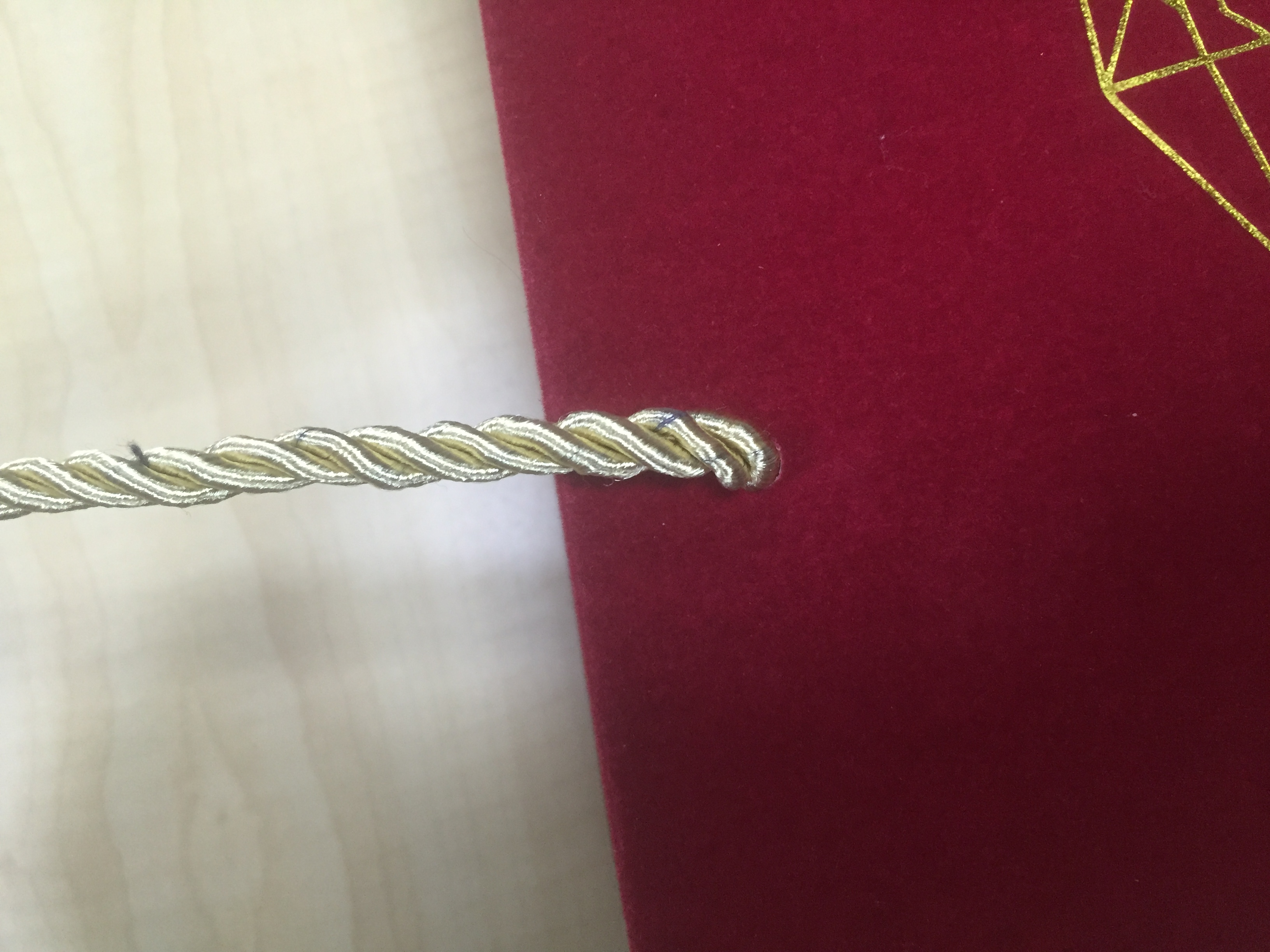 分享1個讓珠寶首飾紙袋設計變高檔的方法 分享1個讓珠寶首飾紙袋設計變高檔的方法