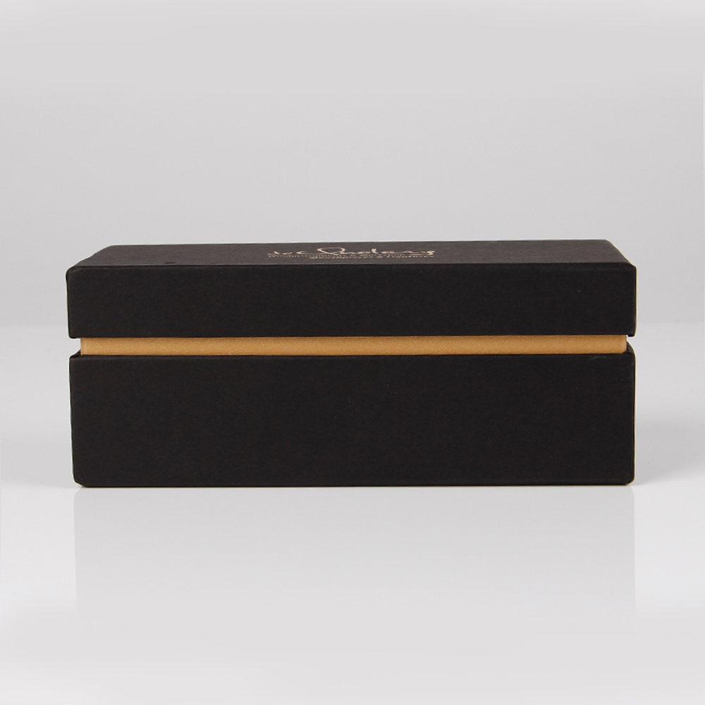 套印在天地蓋精裝盒訂做中效果也不錯哦 套印在天地蓋精裝盒訂做中效果也不錯哦